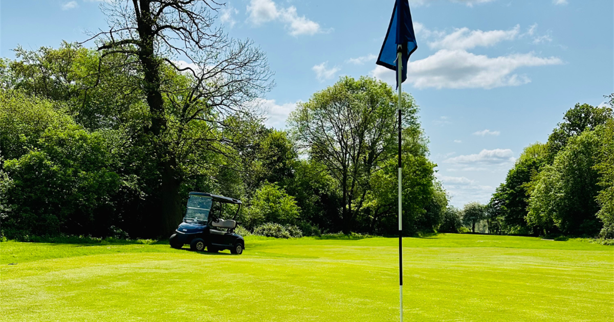 Golf clubs in Hertfordshire county, England