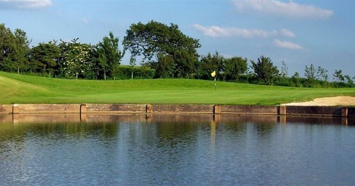 Golf clubs in Merseyside county, England
